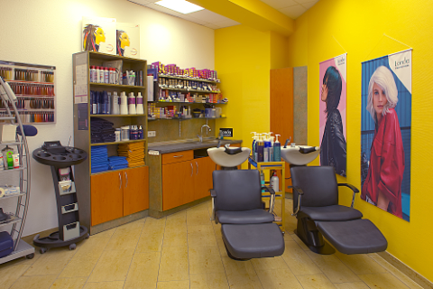 Rueckwaertswaschbecken mit Mixecke